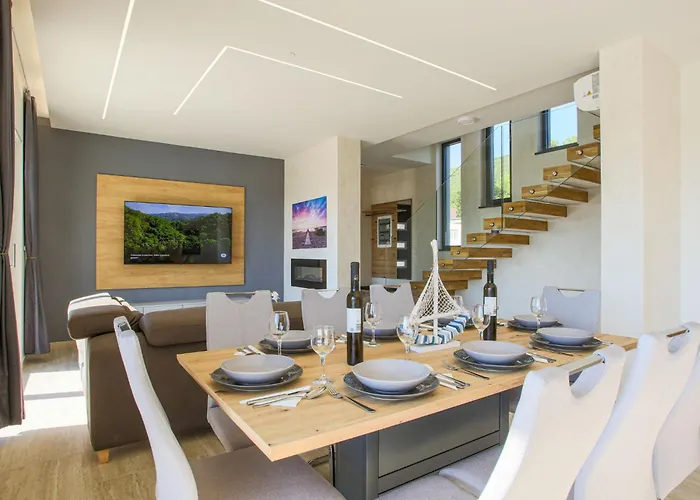 Lejla By Interhome Villa *