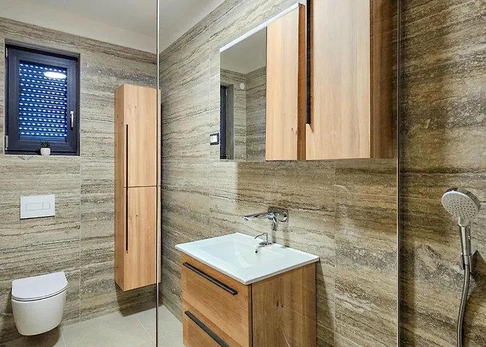 Vila Lejla By Interhome Koromacno